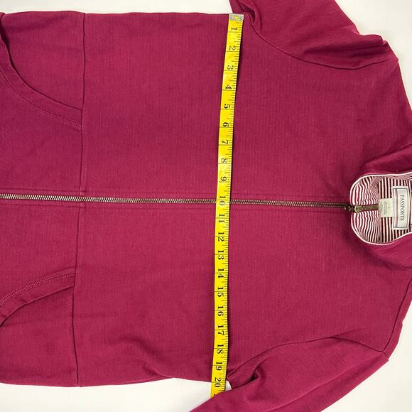 Passports Women’s Raspberry Zip-Up Size L - Cozy Cotton Blend with Pockets - Picture 8 of 9